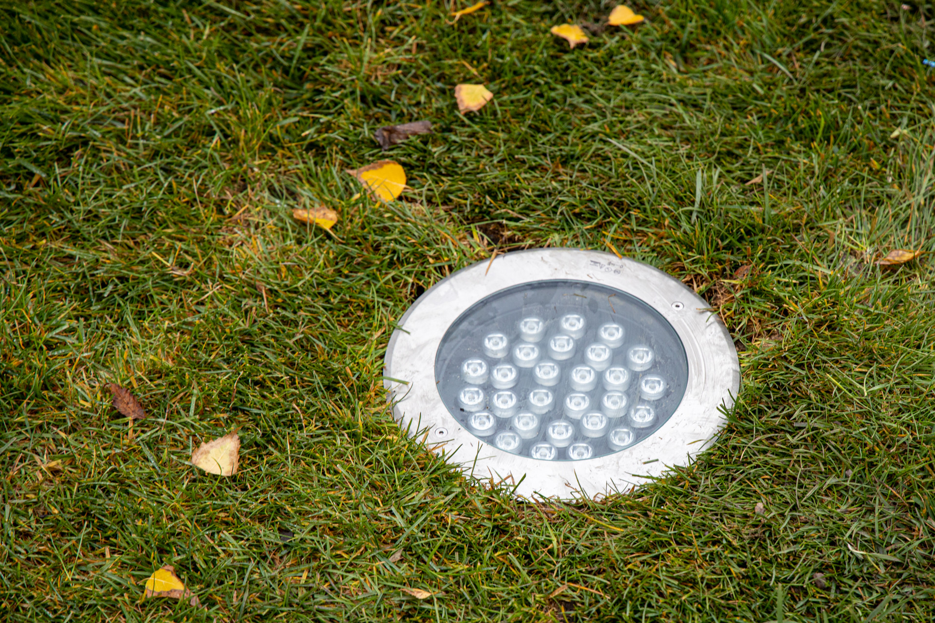 для мешканців марганця завершують оновлювати центральний міський сквер - зображення 4